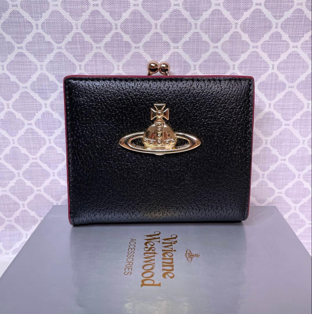 【最新☆ショッパー付】高級感 ヴィヴィアン・ウエストウッド 折財布 黒