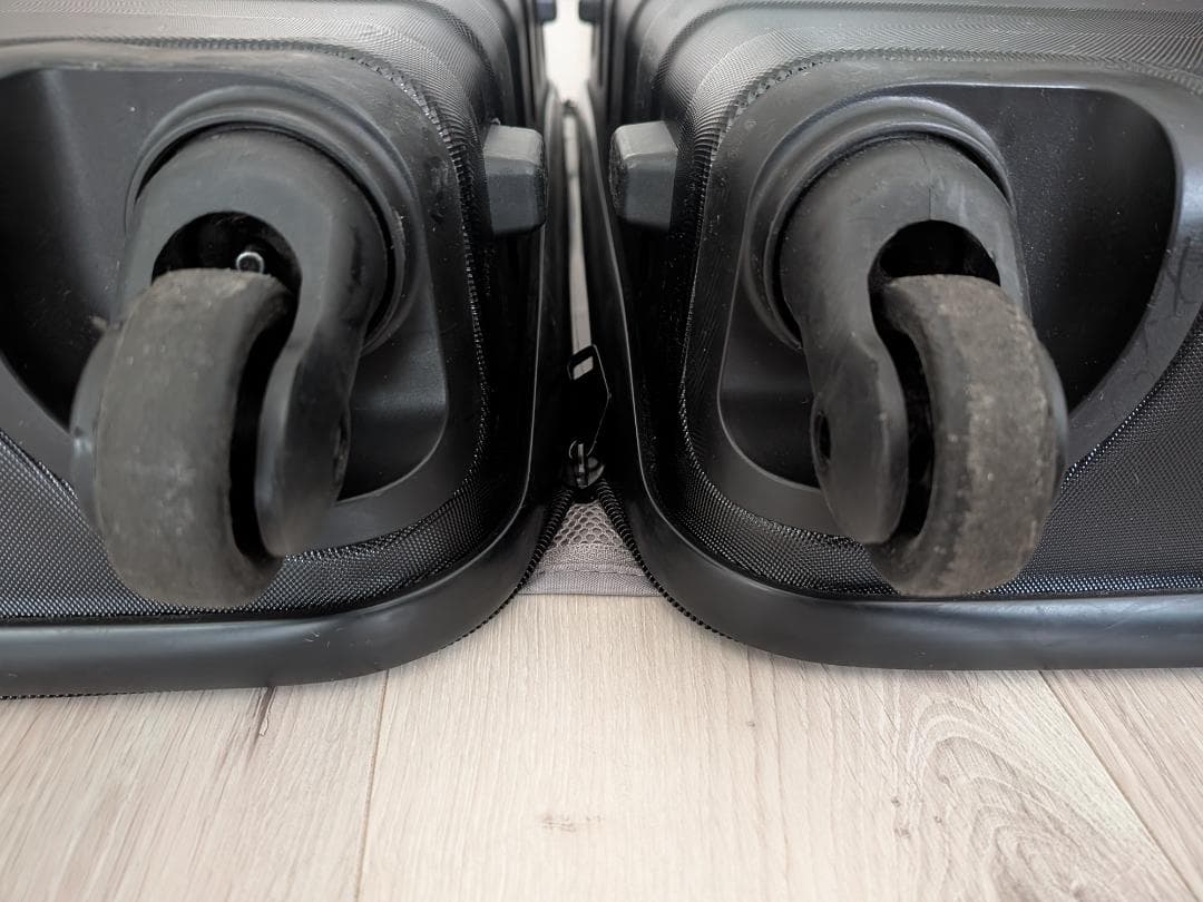 MUJI 無印良品 ストッパー付きハードキャリーケース 60L スーツケース