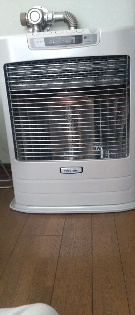 FFストーブ　トヨトミ