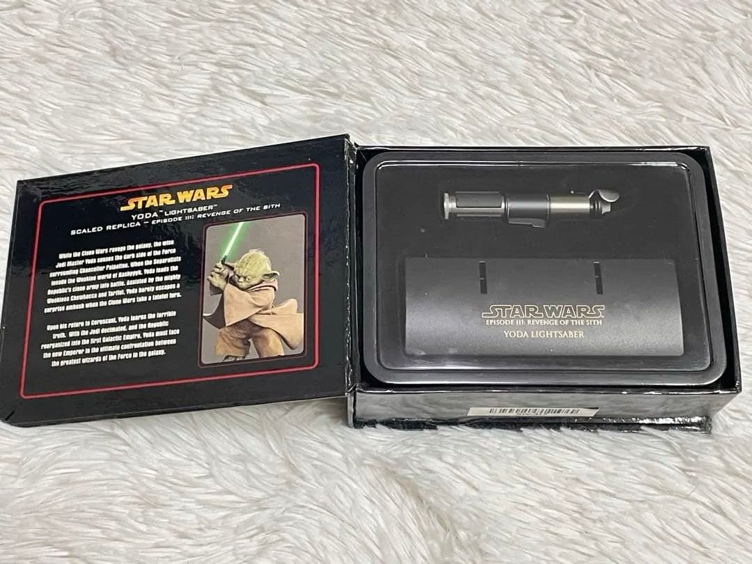 スターウォーズ　ライトセーバーレプリカ　ヨーダ