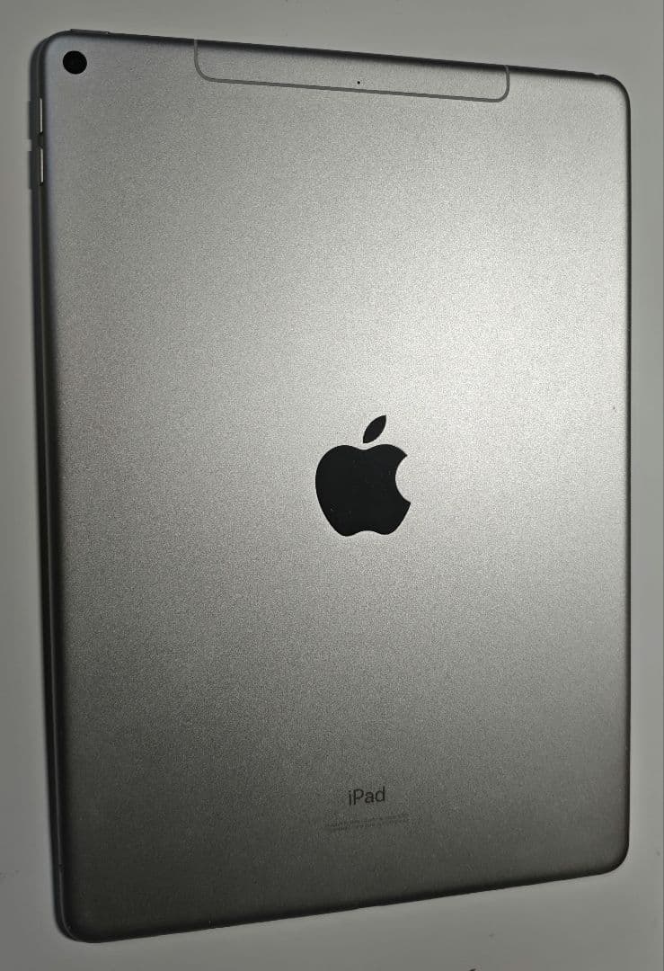 SIMフリー　iPad Air 第3世代　64GB