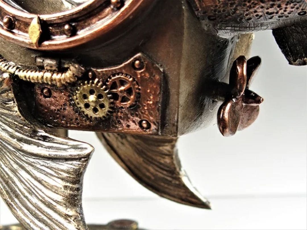 スチームパンク　fish潜水艦　置物　ライト付き　ギレルモデルトロの世界