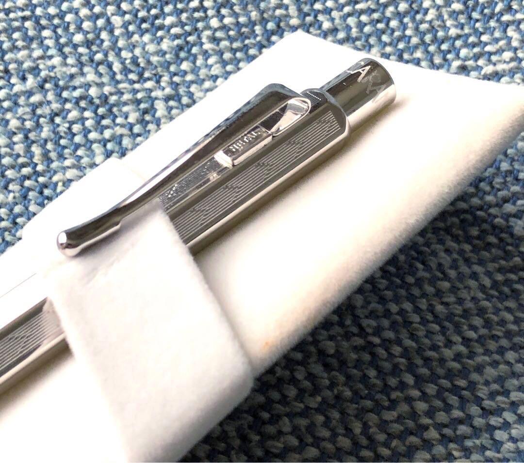 Caran d'Ache カランダッシュ エクリドール シェブロン 名刺入れ