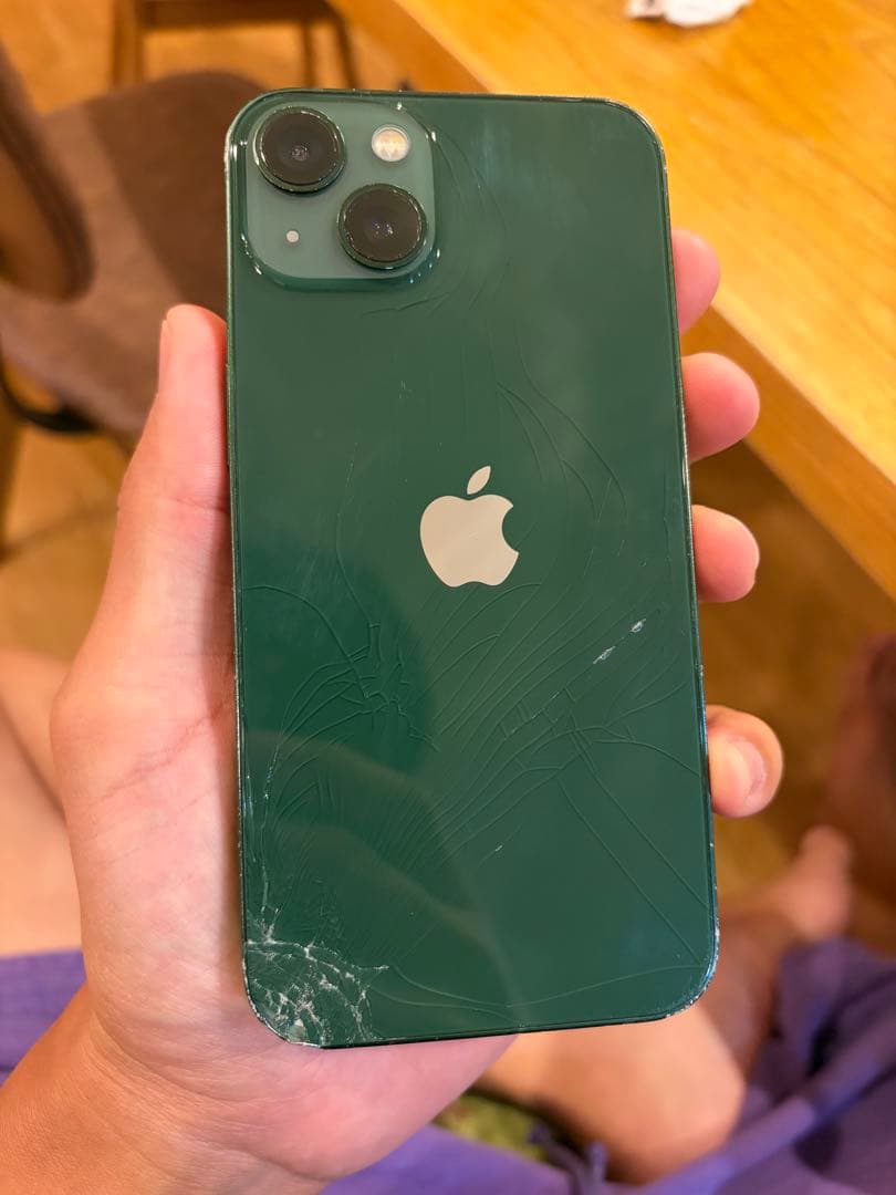 luffy　iPhone13 128GB グリーン