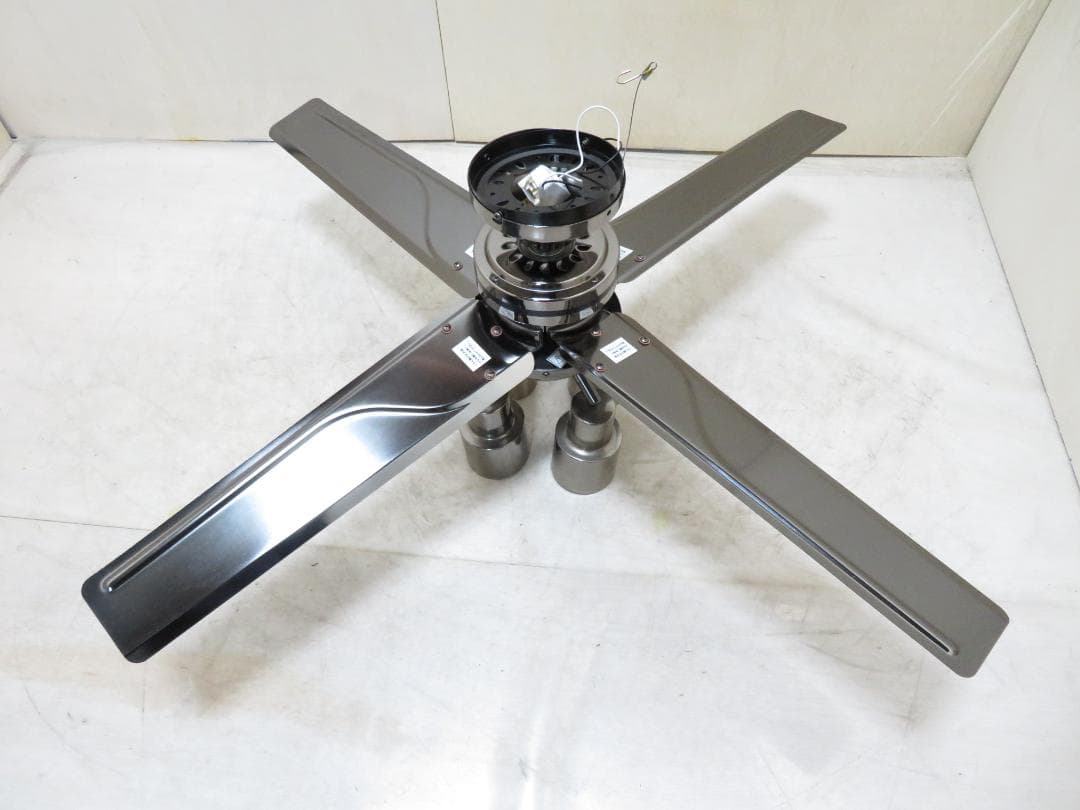 ロウヤ ヒロトス 4灯 シーリングファンライト LED対応 メタリック