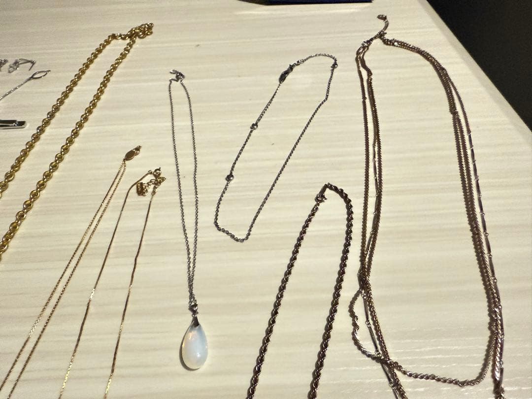 アクセサリー まとめ売り ネックレス ブレスレット ピアスなど