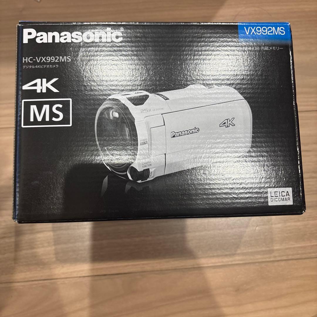 パナソニック　4K ビデオカメラ