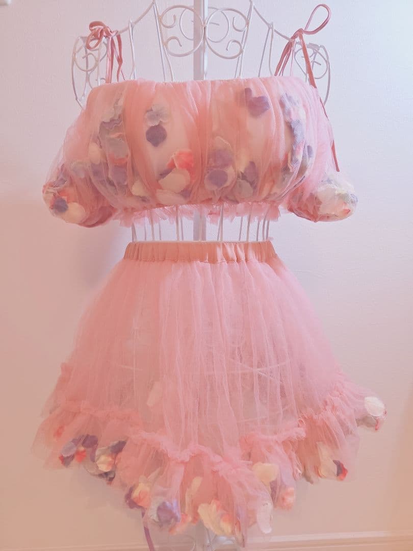 チュアンピサマイ Chuan Pisamai ピンク チュールオフショルダー水着