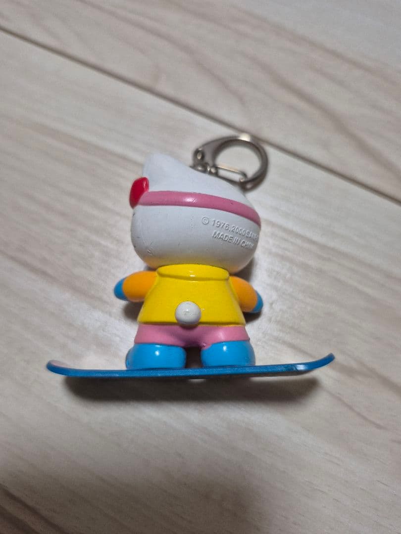 ハローキティ スノーボード キーホルダー　平成レトロ　2000年