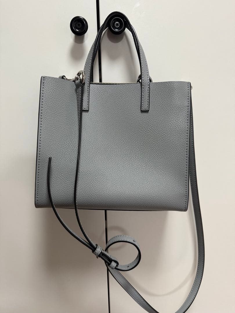 MARC JACOBS ブルーハンドバッグ　ショルダー付