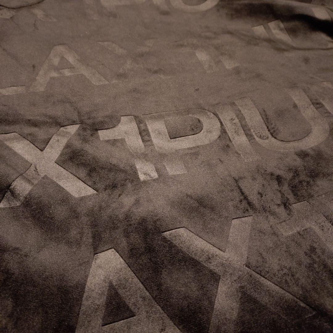 ウノピゥウノウグァーレトレ リラックス エンボスロゴ ベロア パーカー XXL