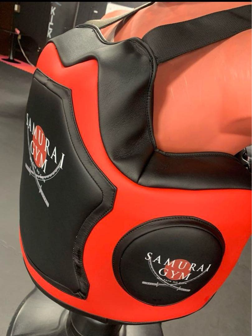 y*a様 ボディプロテクター 赤黒SAMURAIGYM