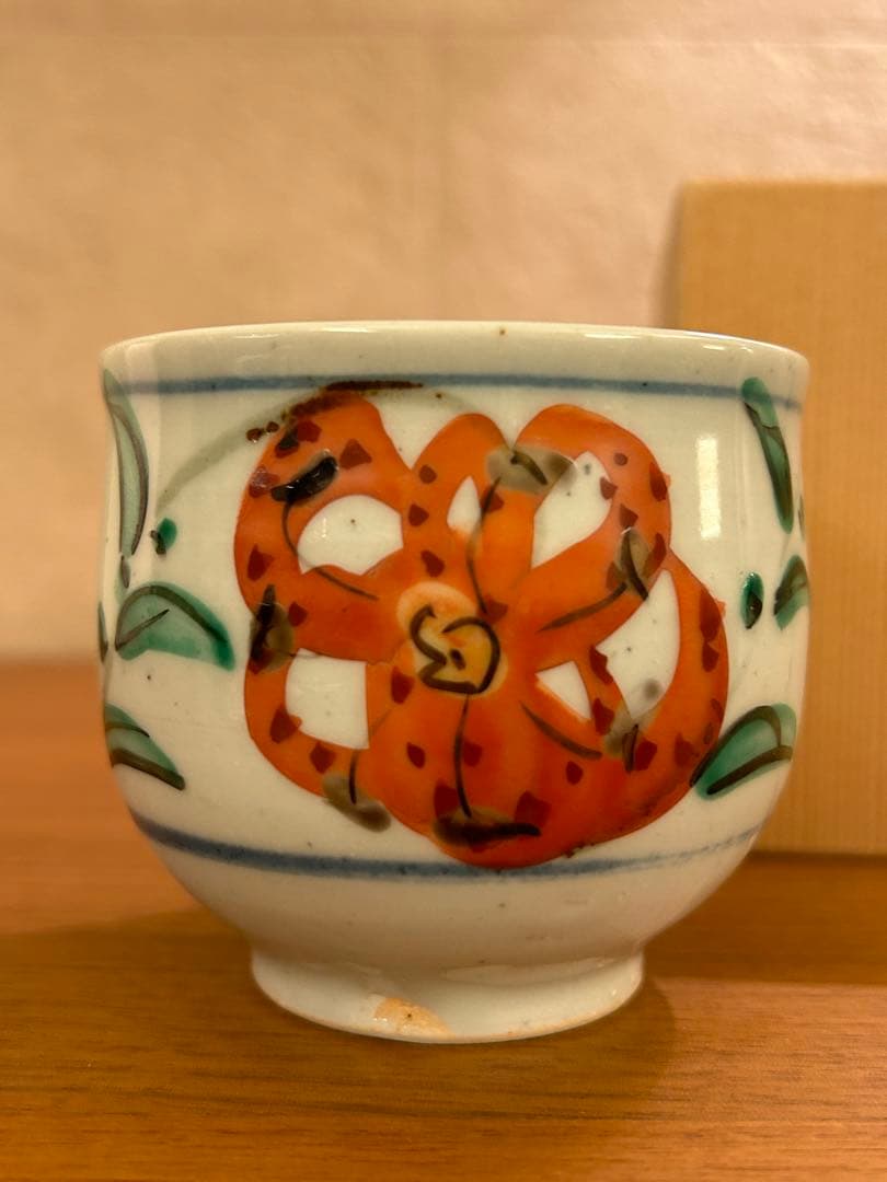 東*山様 須田菁華 色絵 百合 ゆり 湯呑 共箱