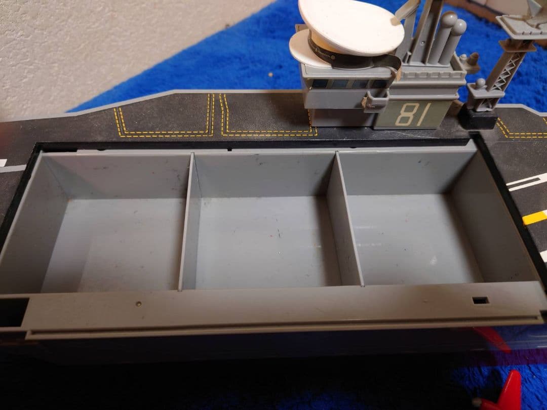 プレーンズトミカ 16体　航空母艦　セット