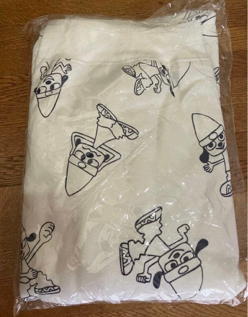 パラッパラッパー トレーナー　未使用品