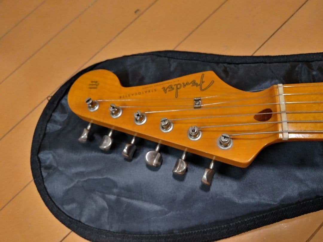 Fender japan フェンダージャパン　ストラトキャスター　ST-57