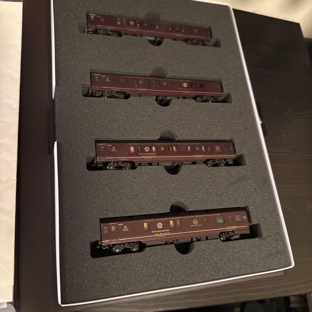 カトー N 10－1519 クルーズトレイン「ななつ星in九州」8両セット