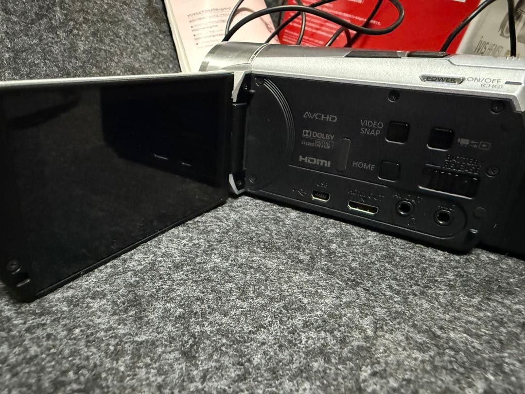 Canon iVIS HFM51 ビデオカメラ 本体②