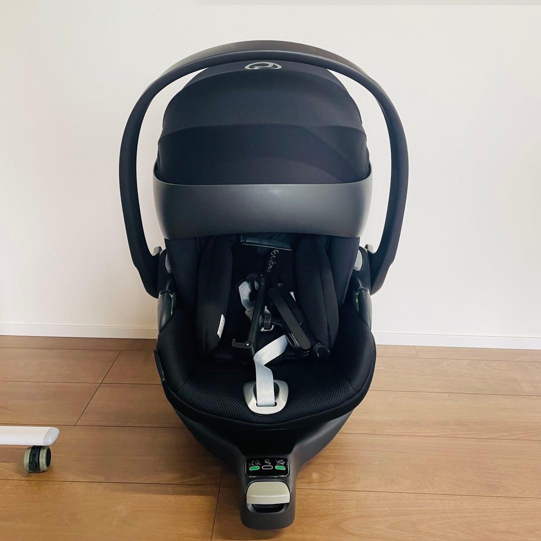 サイベックスチャイルドシート　cloud Ti-size base T