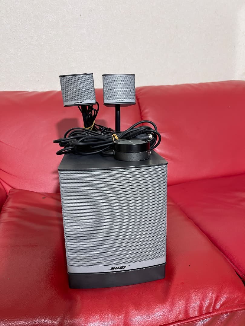 Bose companion 3 seẻies ii