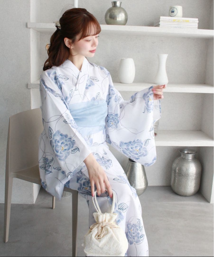 Ado. 浴衣 Mサイズ