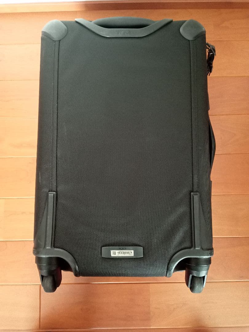 TUMI キャリーケース 4輪 機内持ち込み可 223060D4