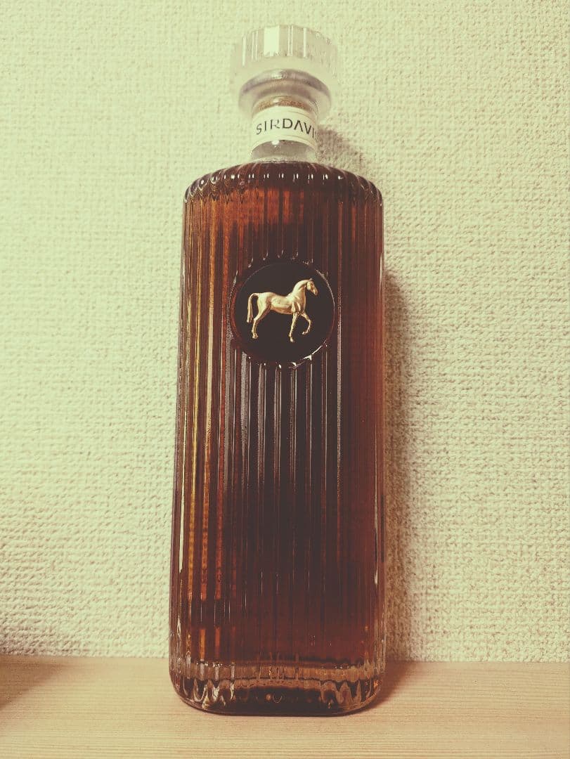 サーディヴィス　シグネチャー　ウイスキー