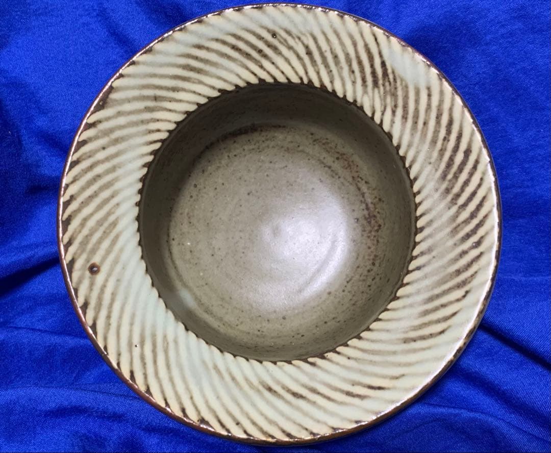 真作　人間国宝　島岡達三　象嵌灰皿　高さ約6.2cm