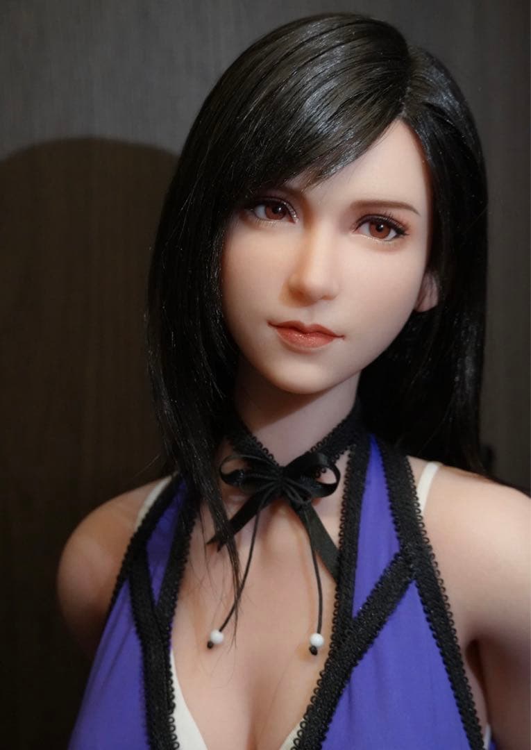 ティファ・ロックハート １／3 ファイナル ファンタジーVII 可動フィギュア