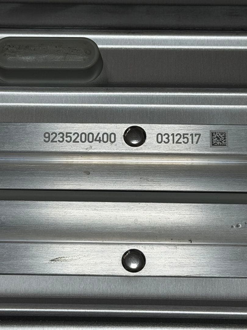 RIMOWA TOPAS 32L 機内持ち込みサイズ 4輪 TSAロック