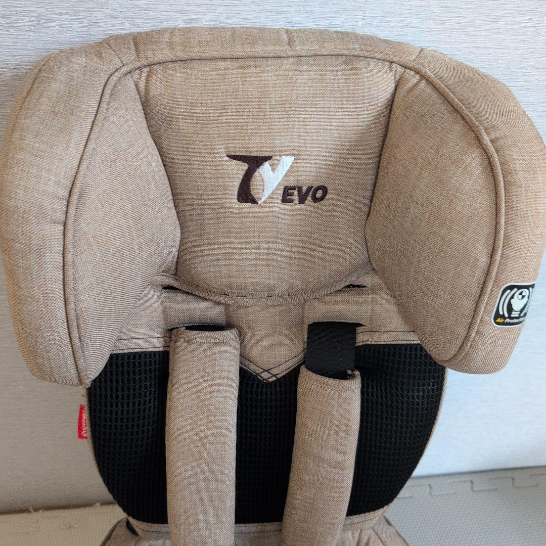 【状態良好】日本育児 トラベルベスト EVO チャイルドシート 6ベージュ