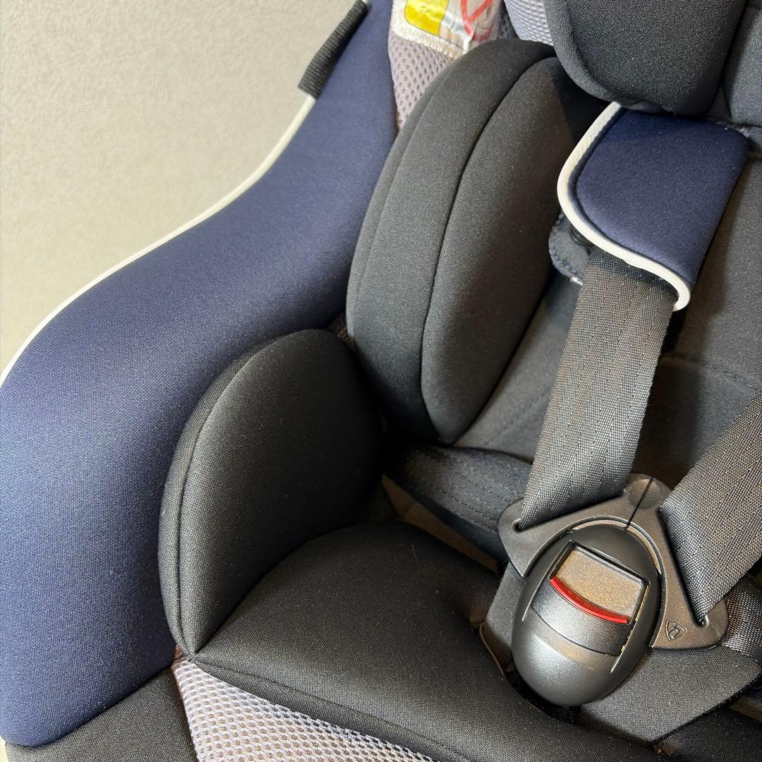 【極美品】Joie ジョイー アーク 360° チャイルドシート　ネイビー