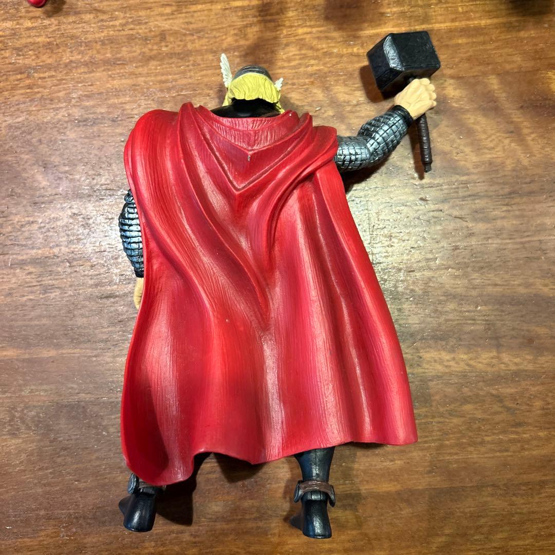 マーベルレジェンド　アベンジャーズ　フィギュアセット