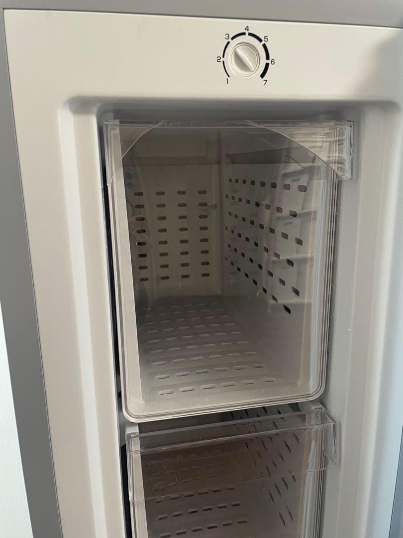 ⭐︎松竹梅⭐︎山善　冷凍庫　YF-SU70 70l 2023年製