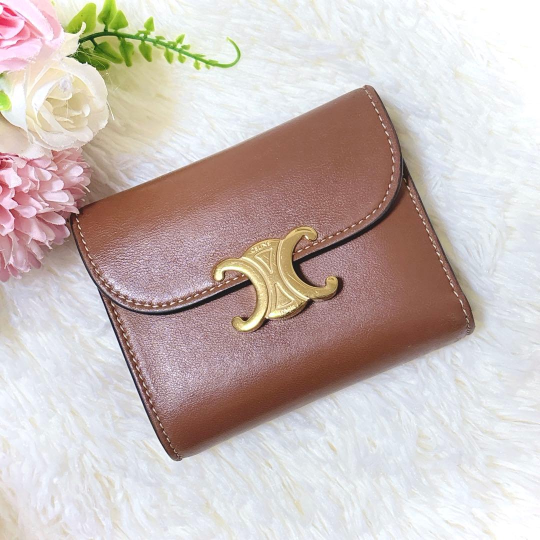 極美品✨CELINE トリオンフ スモールフラップウォレット 三つ折り ブラウン