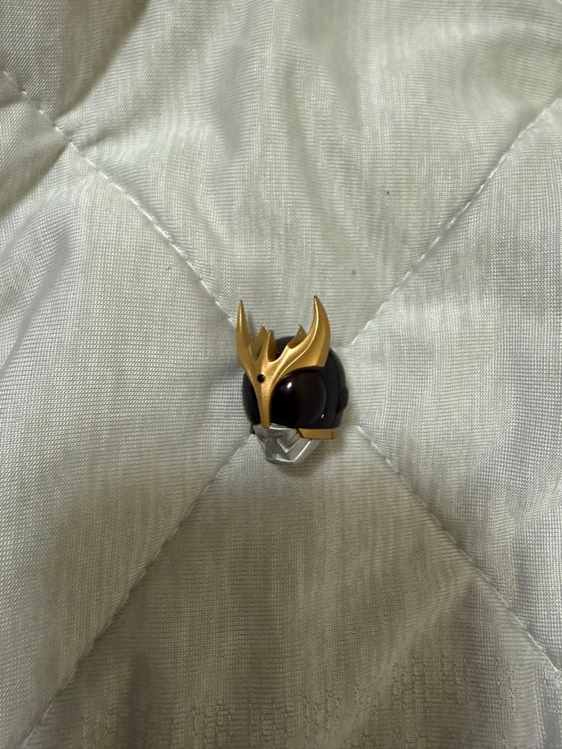 真骨彫製法 仮面ライダークウガ アルティメットフォー厶　S.H.Figuarts