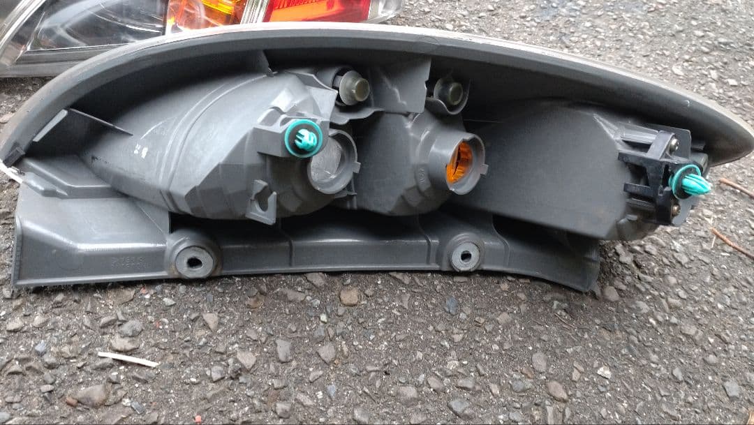 スバル　R2純正オプション　テールランプ