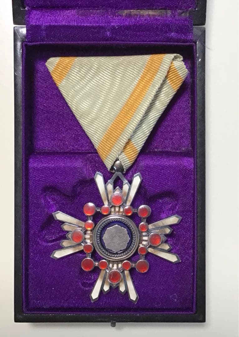 勲五等瑞宝章 日本 勲章