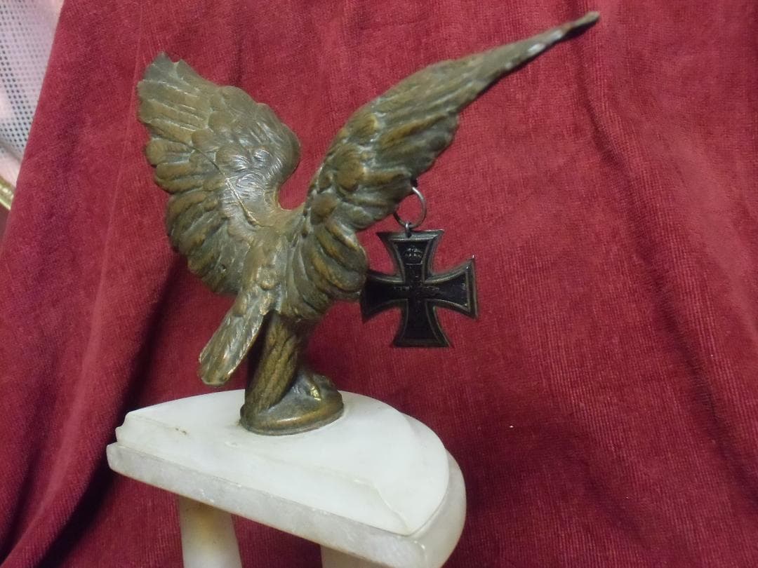 Ｗ帝政ドイツ軍/プロイセン王国＊１９１４鉄十字勲章＊懸垂鷲の置物（実物）