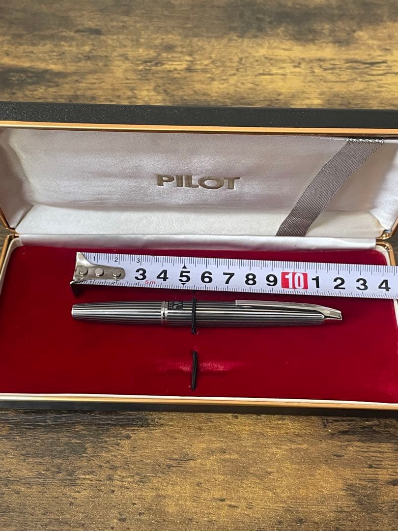 新品未使用　1970年代　ペン先軸一体型　蝕刻　μ ストライプ　ミュー　万年筆