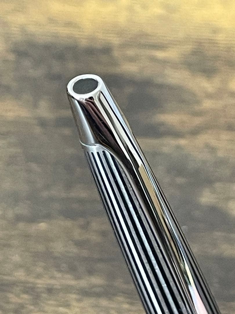 新品未使用　1970年代　ペン先軸一体型　蝕刻　μ ストライプ　ミュー　万年筆