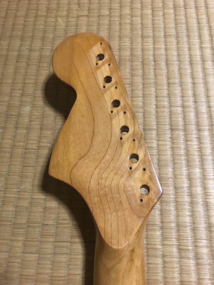 【AXCO】ストラトタイプギター（ハードテイル）