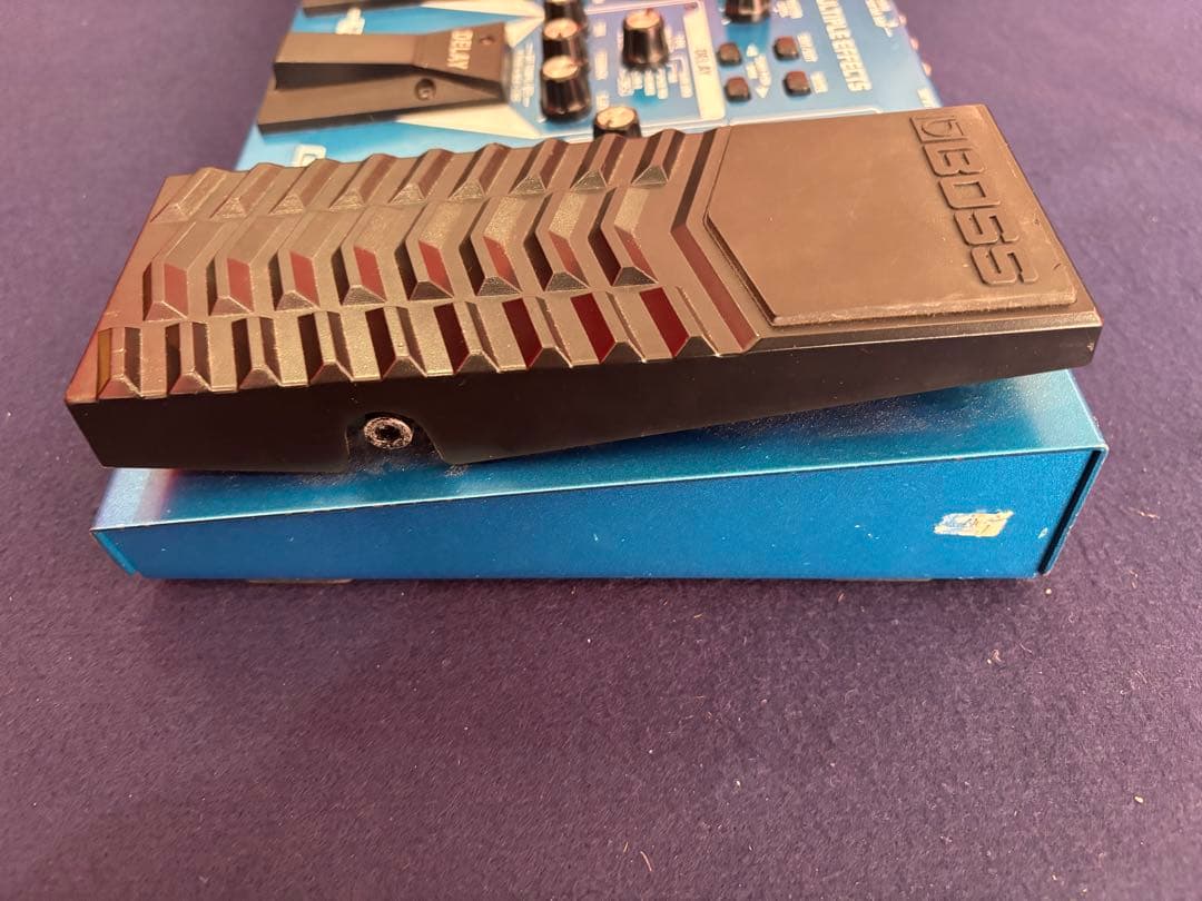 BOSS ME-50 ギターエフェクター