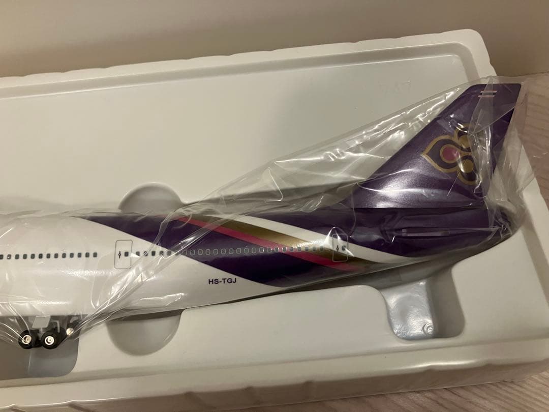 SKY MARKS タイ国際航空B747-400 1/200