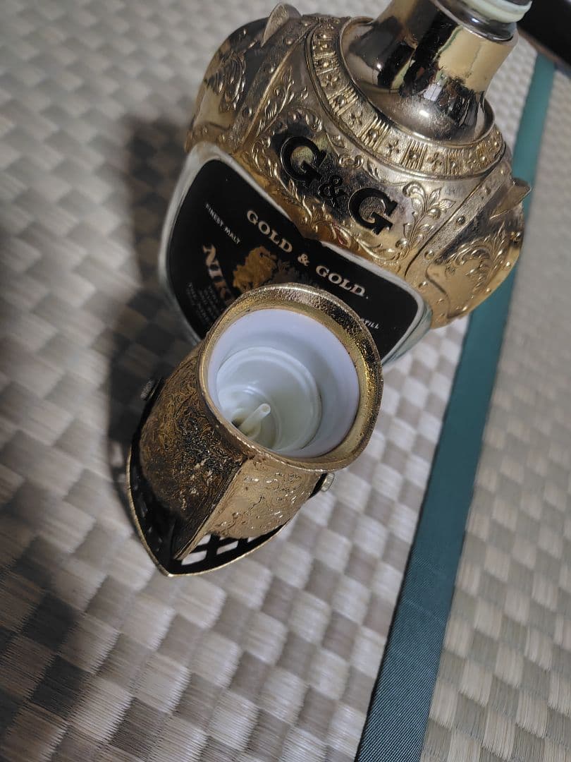 NIKKA WHISKY GOLD & GOLD 騎士ボトルカバー