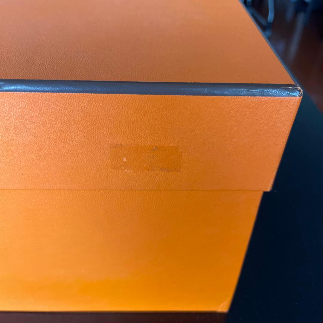 エルメス　空箱　43×43×17 リボン付き