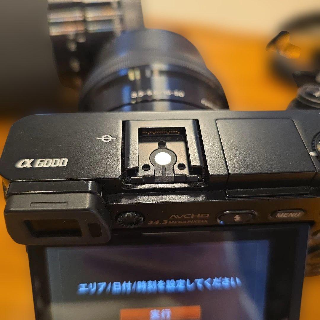 SONY α6000 ILCE-6000Y-B ダブルズームレンズキッド　ソニー