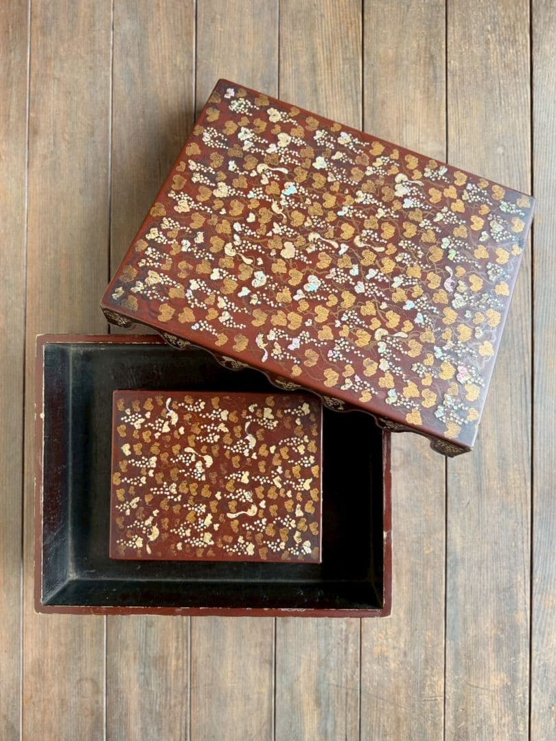 螺鈿 文箱 硯箱 \"栗鼠と葡萄 \" 時代不詳