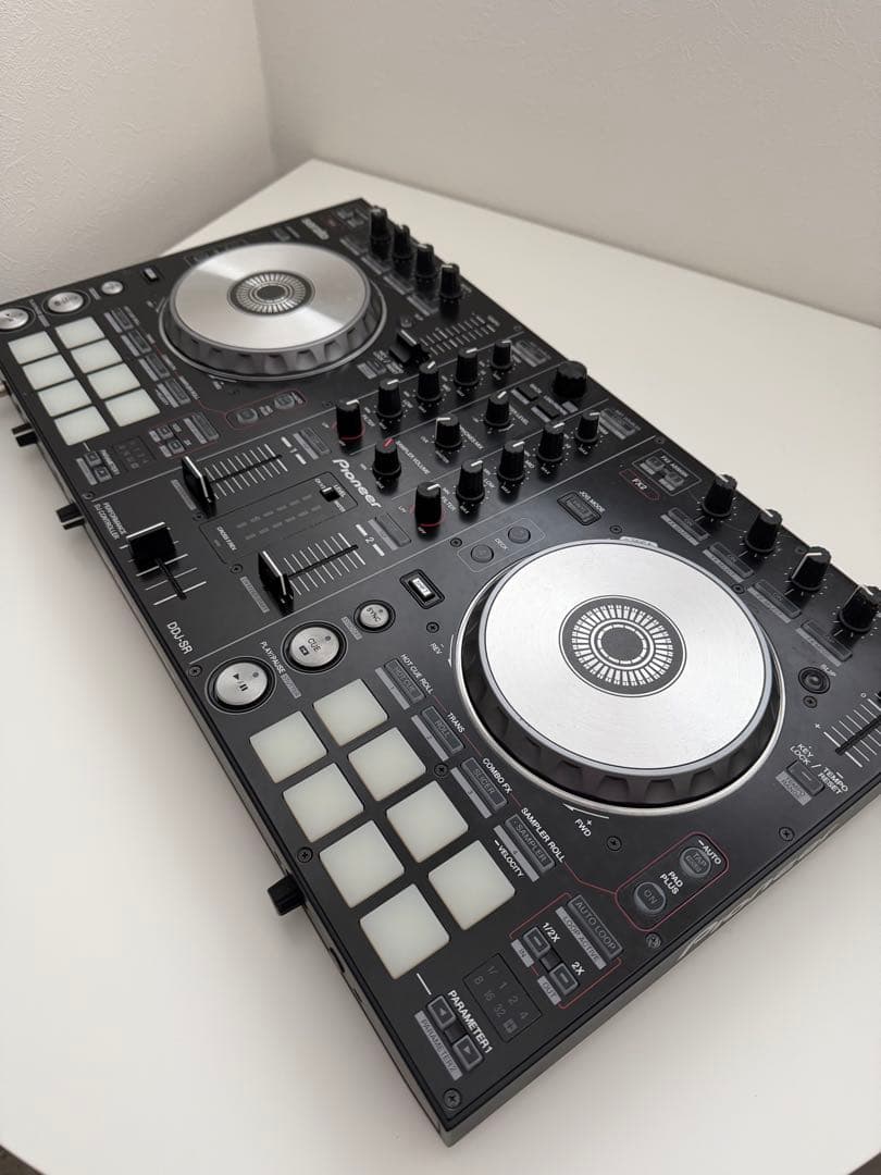 Pioneer DDJ-SR｜動作良好／猫によるツマミ傷あり