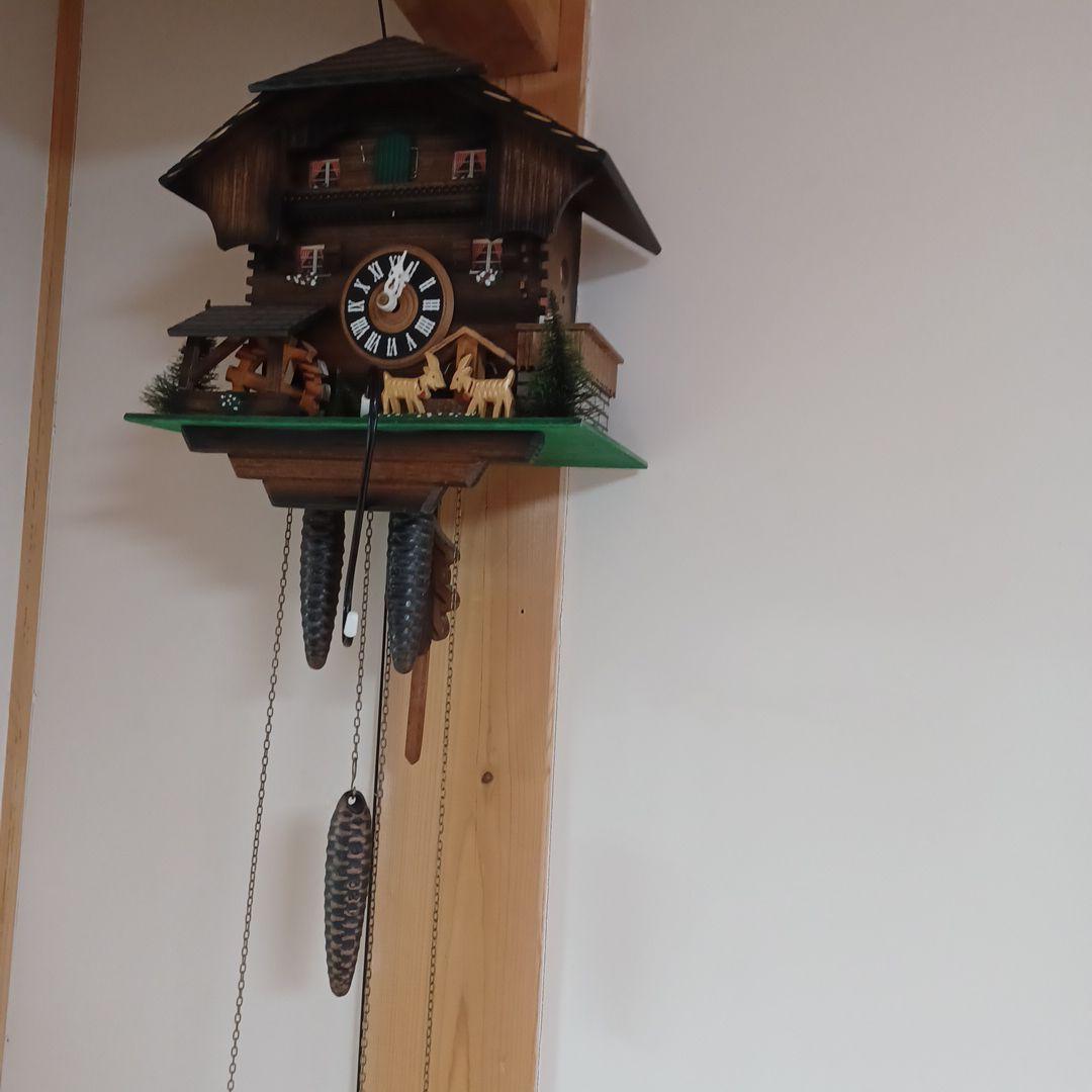 鳩時計　スイス バザール社